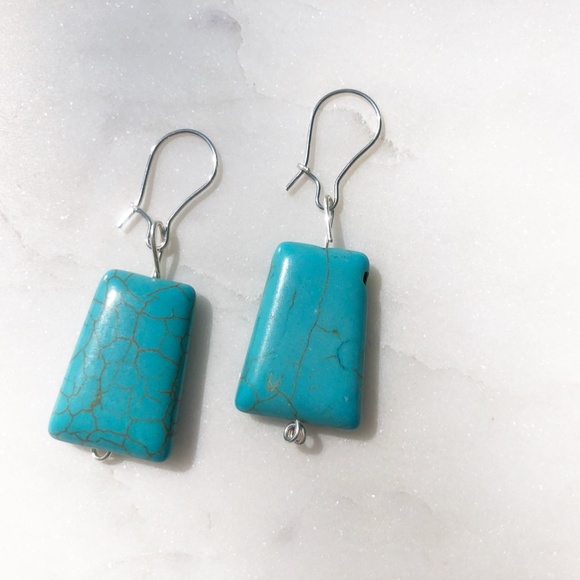 Turquoise Flat Rectangle Natural Howlite Silver Earrings - Picture 2 of 2